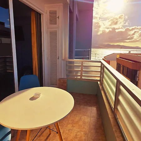 شقة Casita Canaria Playa Beachfront Access & Lateral Ocean View With Terrace